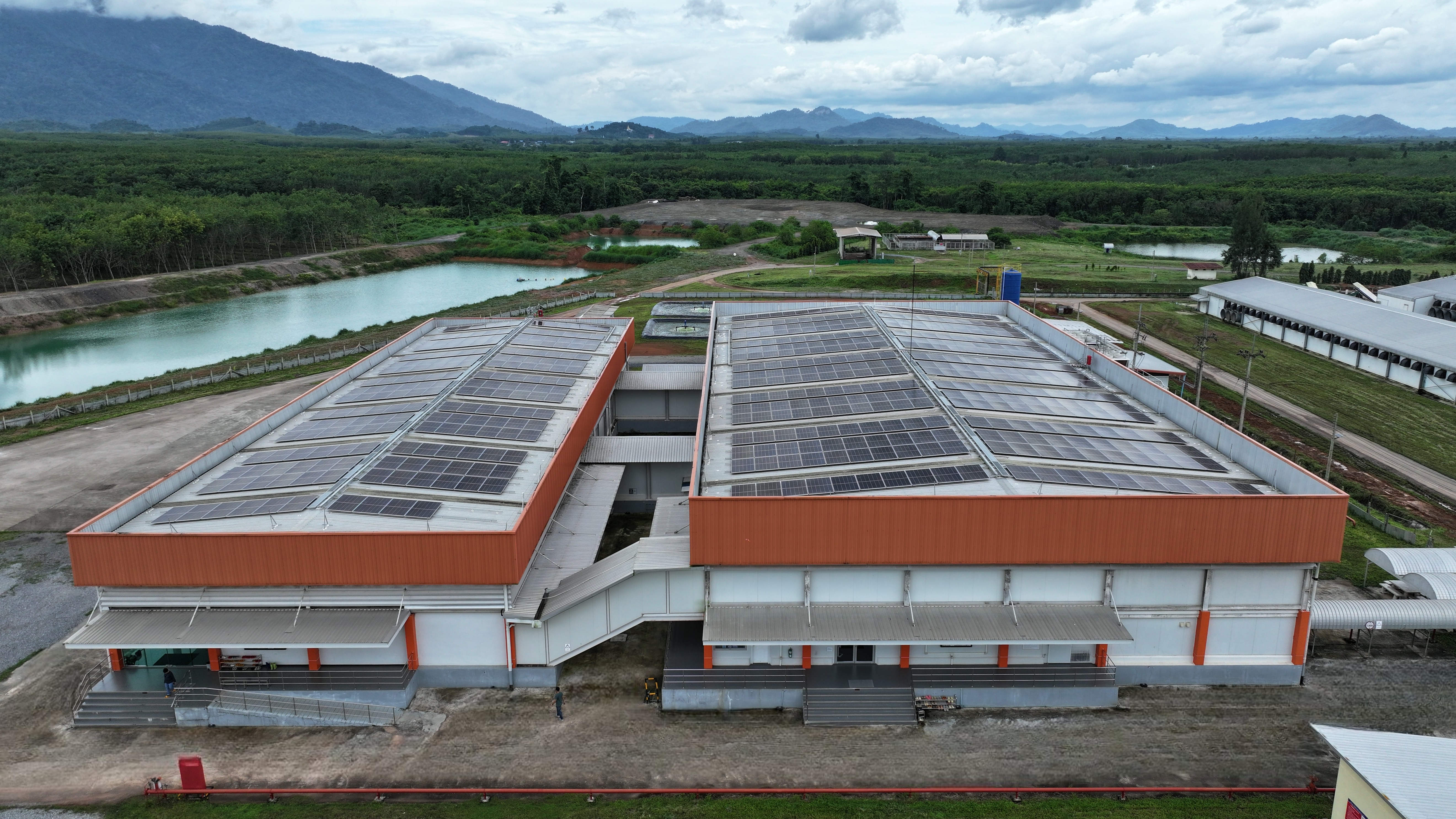 CP Foods Develops Thailand’s First 100% Renewable Energy Farm to Drive Net-Zero 2050 Commitment